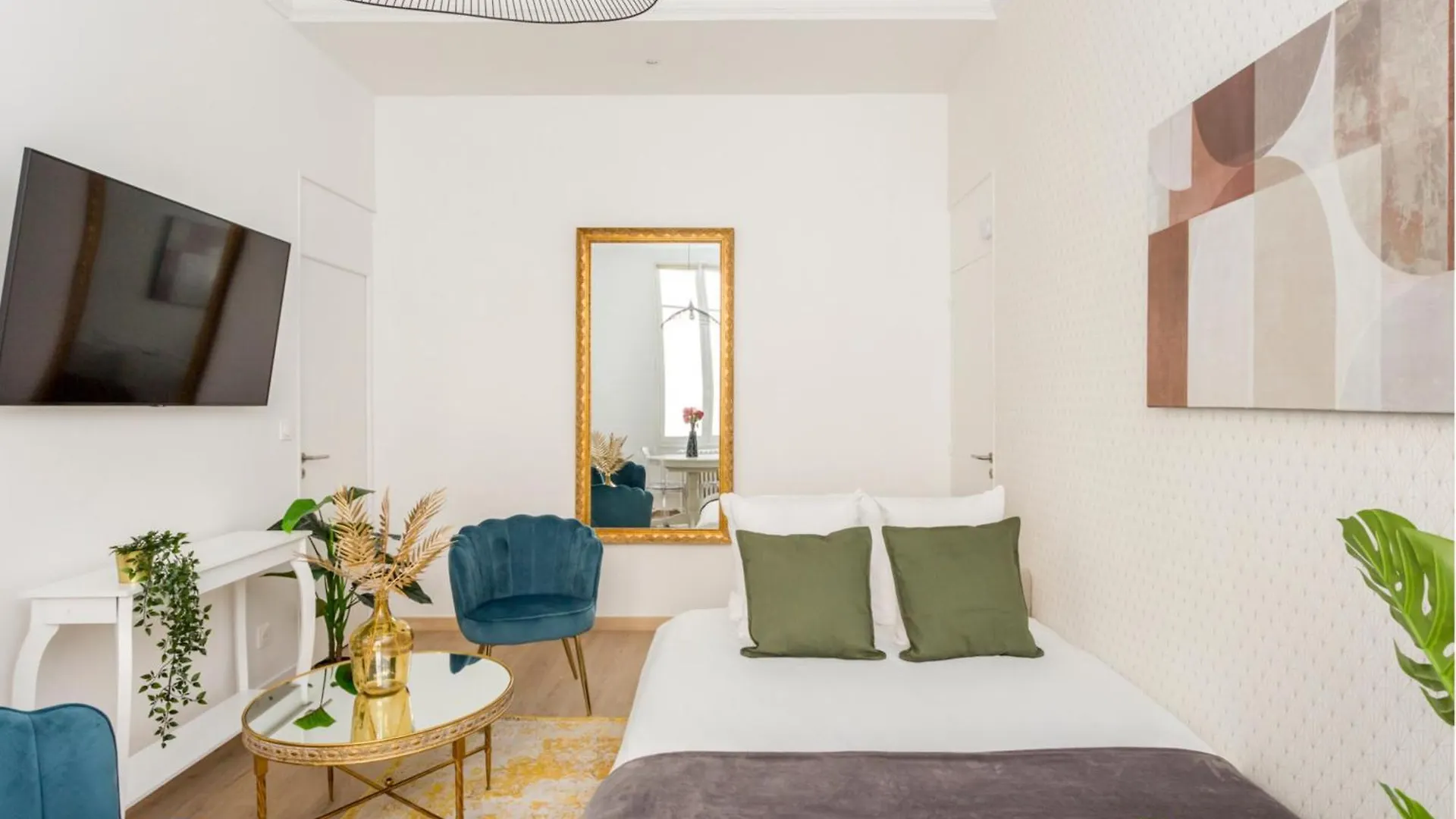 Merveil - Family Suite - Champs Elysees - Wagram Paris Apartment